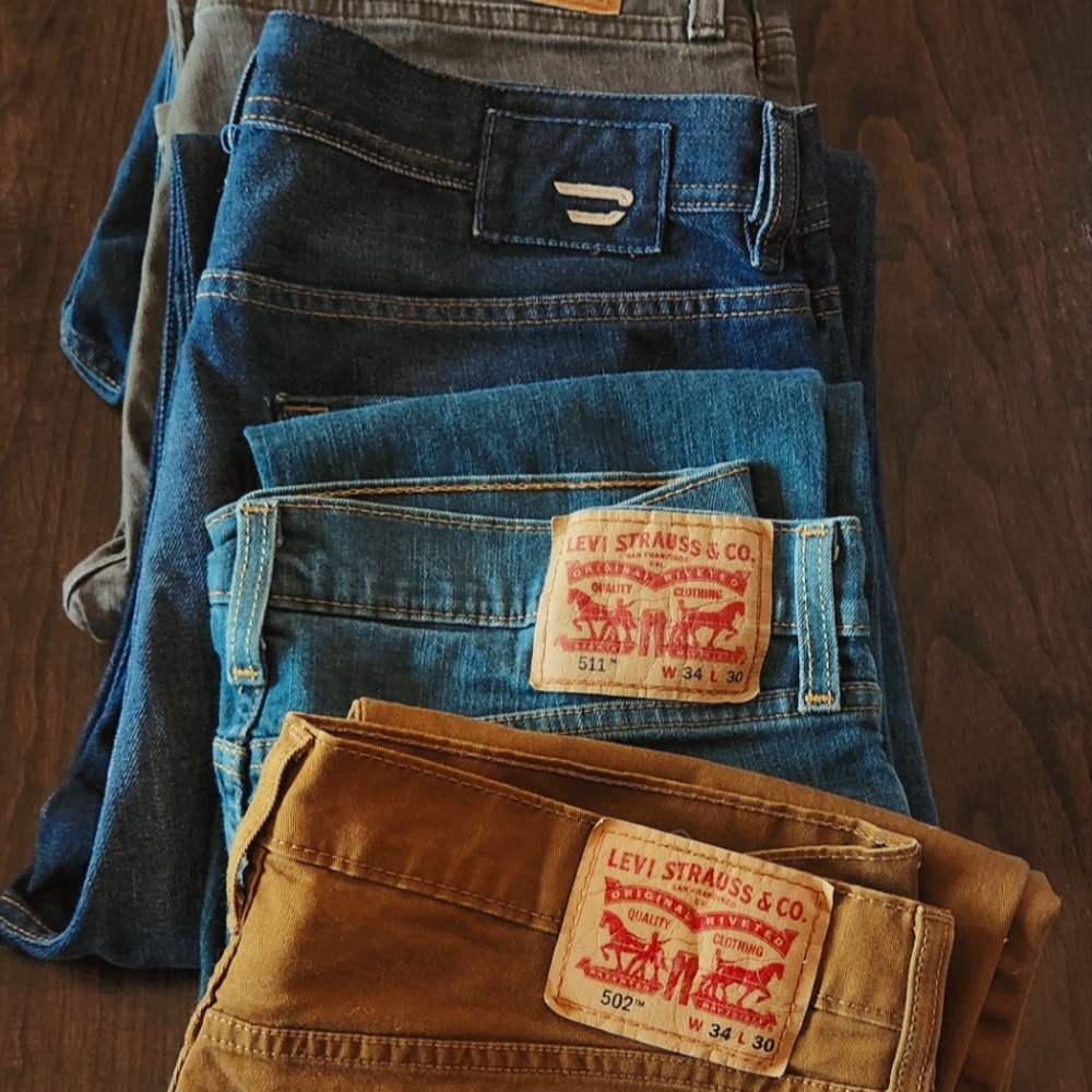 Mens Size 34 Jean Lot // Levi's and Diesel